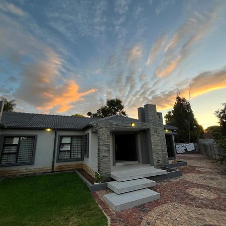 The Benjamin Accomodation Edenvale Eksteriør billede